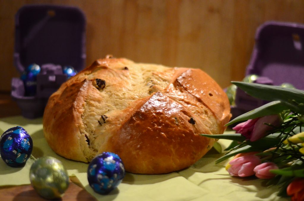 Hausgemachtes Osterbrot nach Vinzi-Rezept (c) VinziWerke